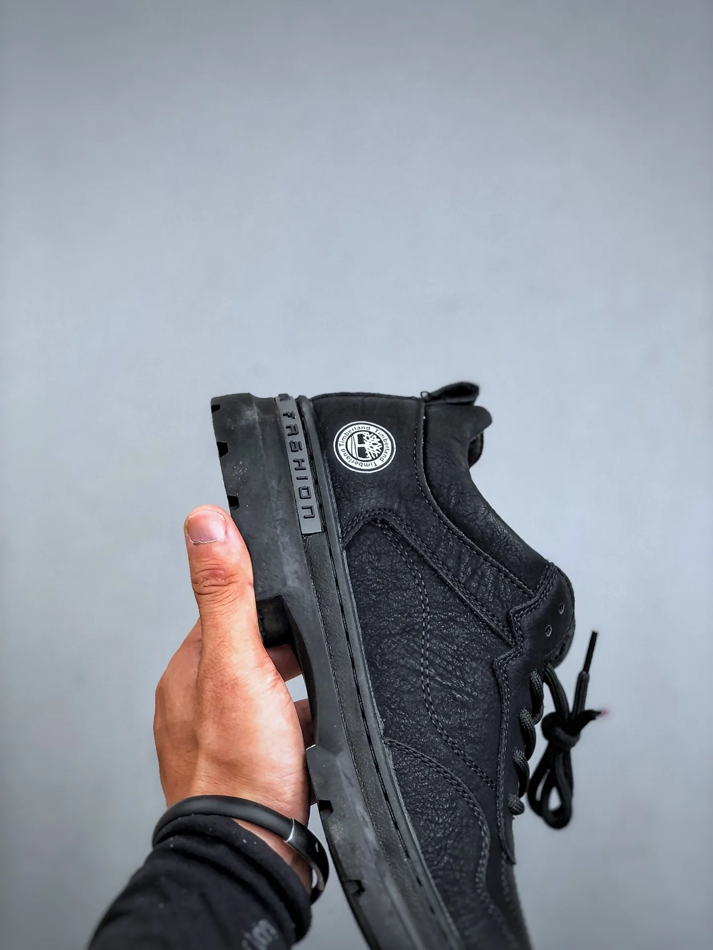 Local self-pickup💰520 Support store/Timberland Timberland classic 25ss new low-cut classic re-engineered brand new upgrade Guangdong factory quality original box original packaging The fabric is made of Italian top frosted cowhide with anti-odor and anti-corrosion genuine leather latex insoles to give you a perfect wearing experience High-quality and durable, a must-have for sportsmen Specially designed to treat those who are not handsome High-quality feet with first-class feel Exclusive supply Official item number: TB23066 Size: 38-44